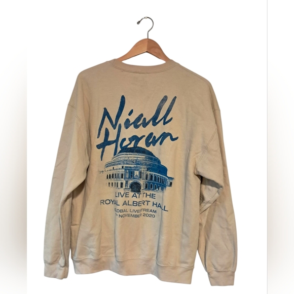 Niall Horan "LIVE AT THE ROYAL ALBERT HALL" Limited Edition Sweatshirt - Picture 2 of 3